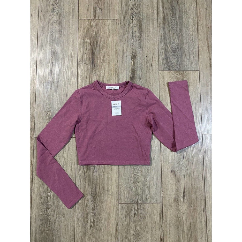 Pretty Little Thing Women's Size XS Soft Berry Long Sleeve Crew Crop Top NWT